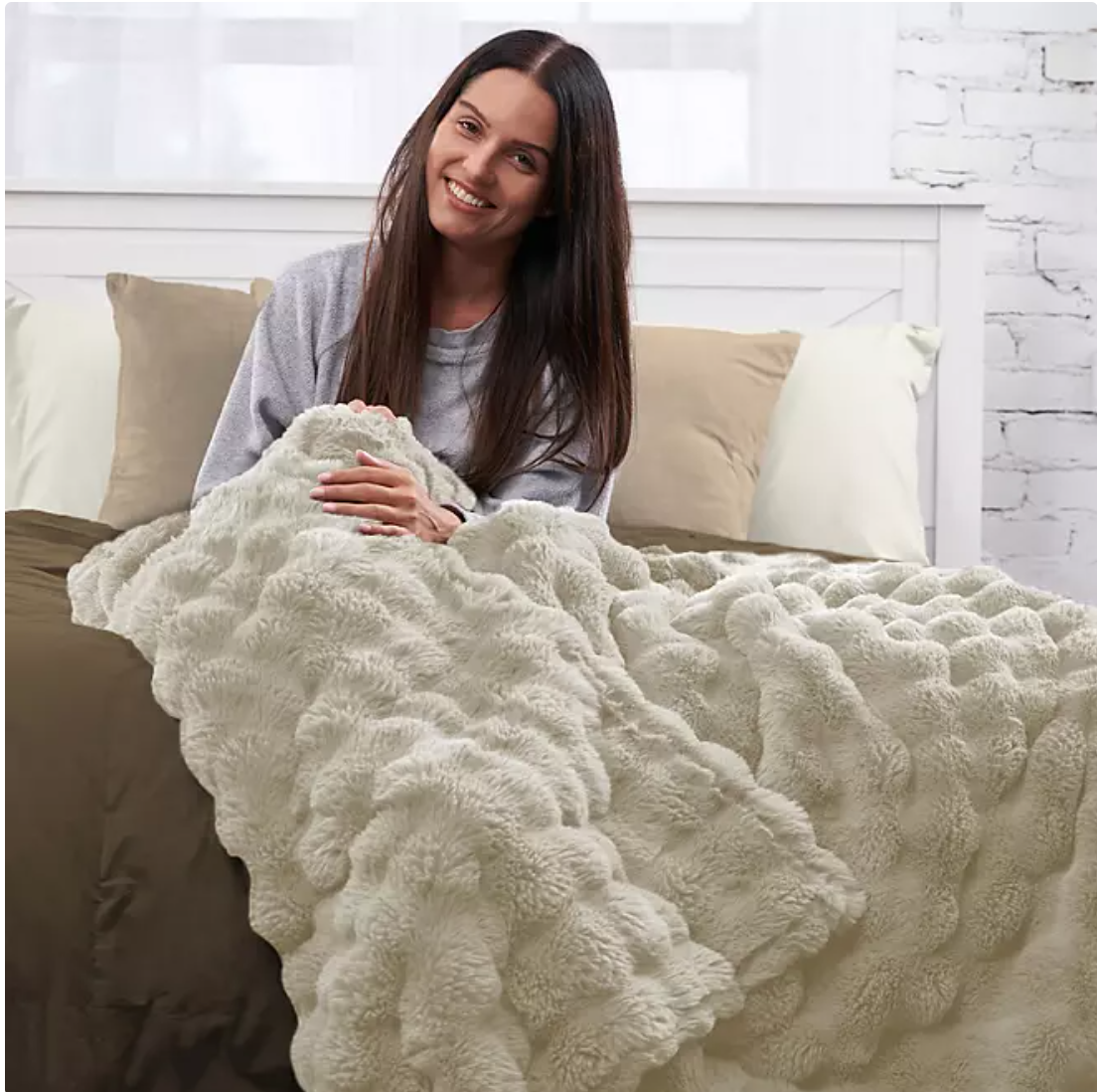 Heavy Weight Textured Faux Fur Throw, 60"x70" - Bellso